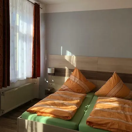 بيت ضيافة Zum Postamt *
