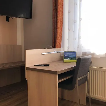 بيت ضيافة Zum Postamt